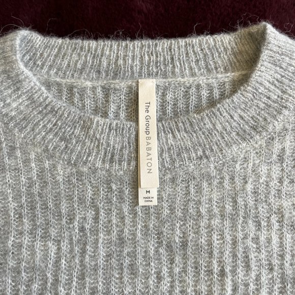 NWT Aritzia Klein sweater - Picture 4 of 5